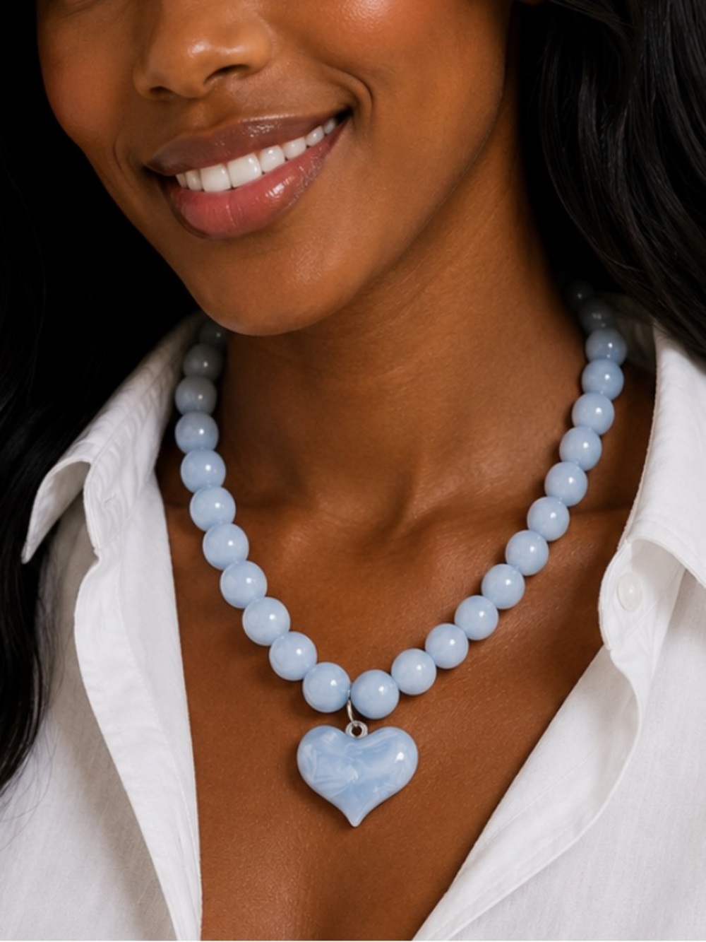 New! Preppy Colorful Blue Beaded Heart Necklace NWOT 5045